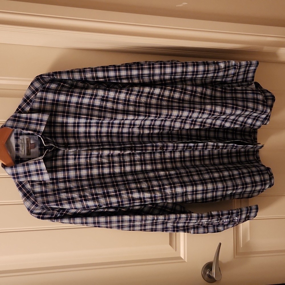 Mens johnston and Murphy button up shirt